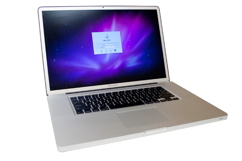 MacBook Pro 17 A1297 Core i7 2.66 GHz - 8GB - 750GB - VGA Geforce 330M GT